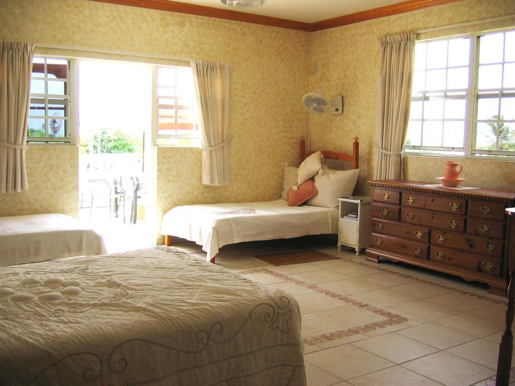 Palm Paradise Guest House And Apartments BARBADOS Kamer foto